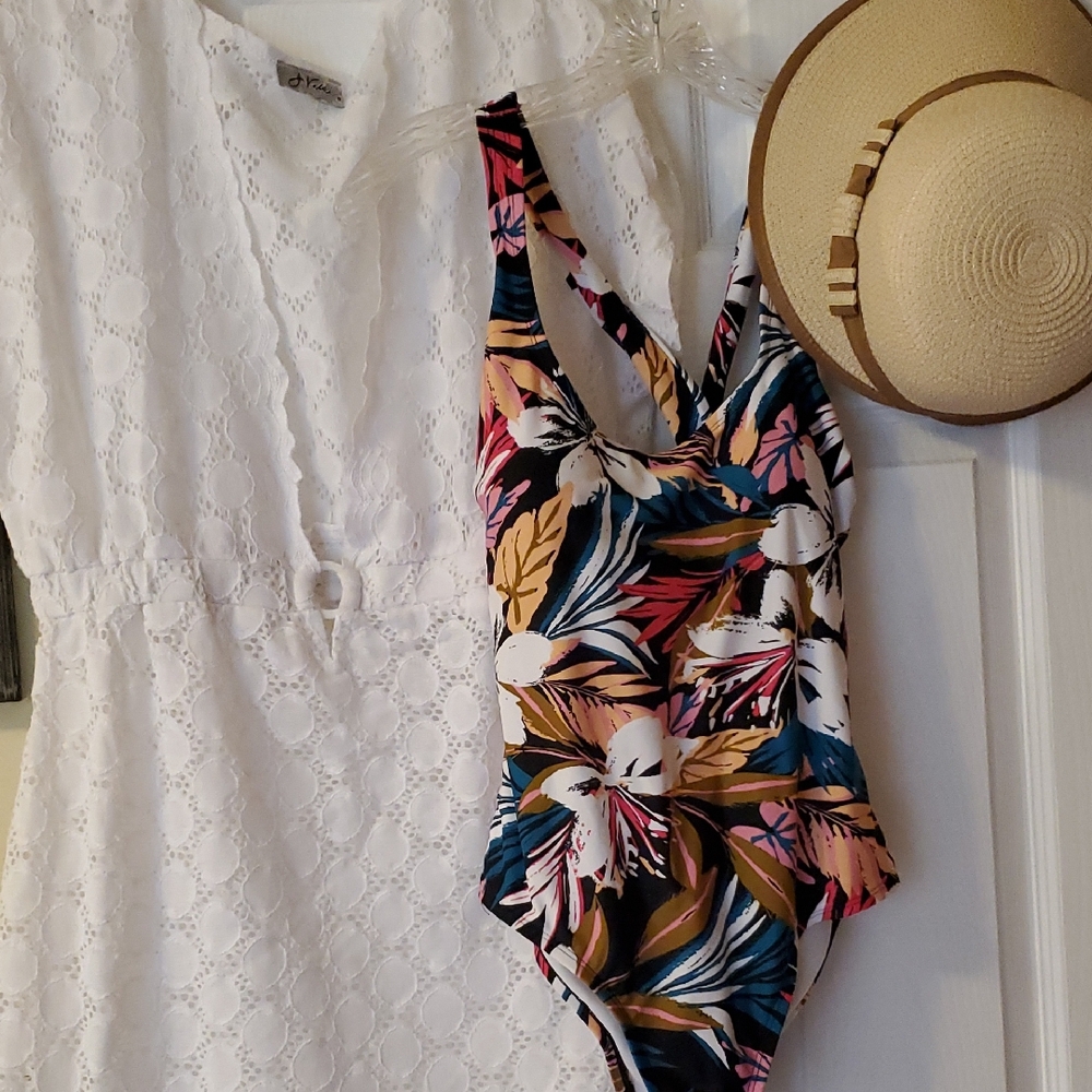 KONA SOL tropical Swimsuit Sz Sm